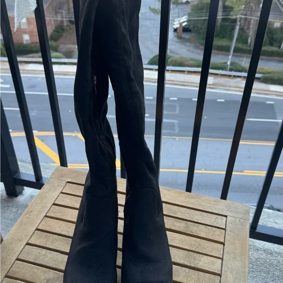 NWOT Black Knee-High Platform Boots - Picture 3 of 4